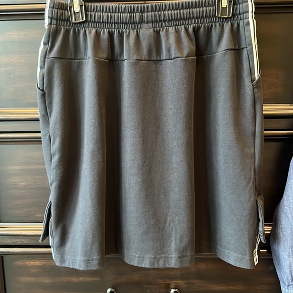 Adidas Women's Black Skirt - Picture 4 of 7